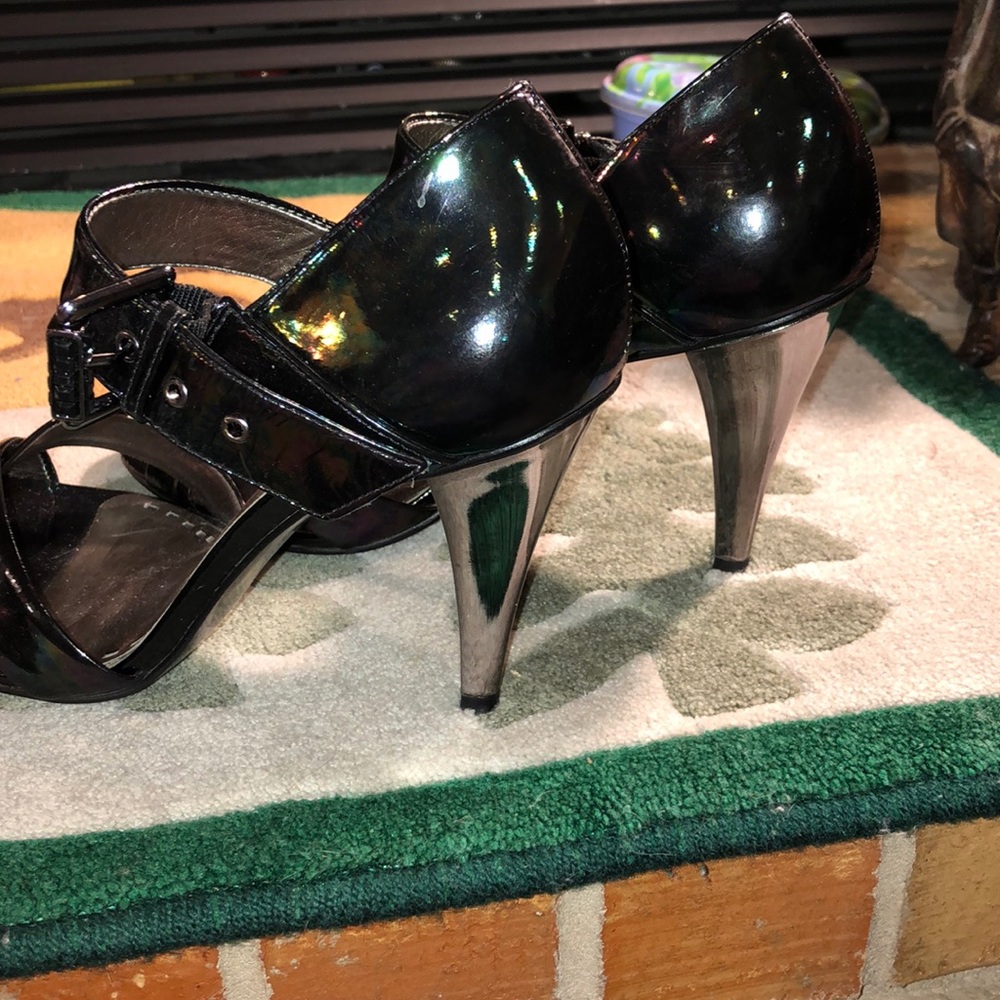 Easter heels made by  Gianni Bini sz 7.5 med